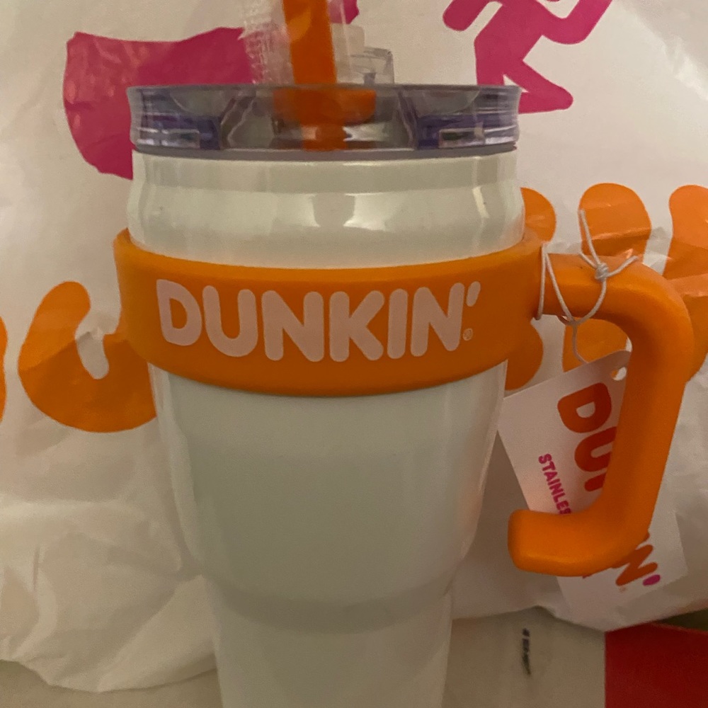 Dunkin’ 24 oz Stainless Tumbler with Handle